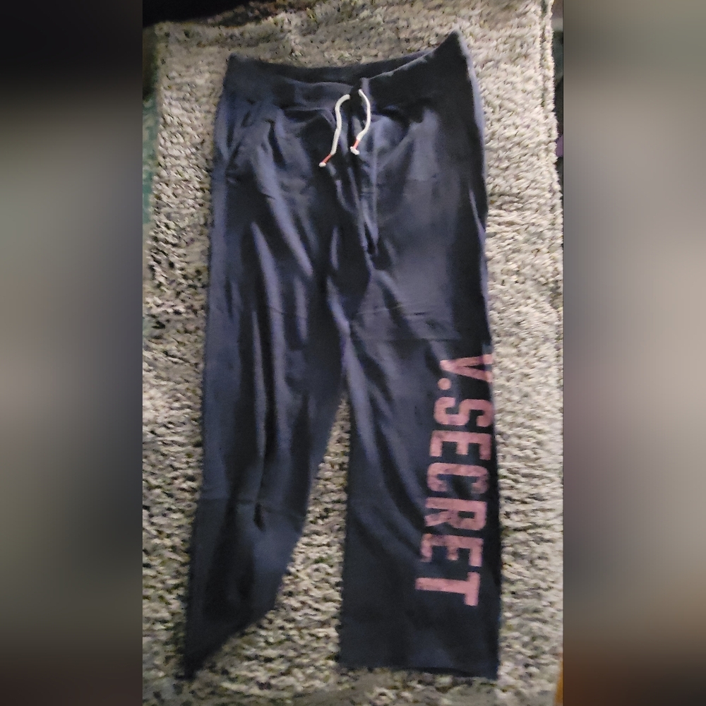 VS sweatpants